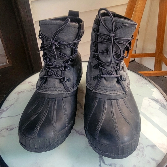 Grey Black Sorel Waterproof Rain Snow Duck Boots Men's Size 11 - Picture 1 of 5